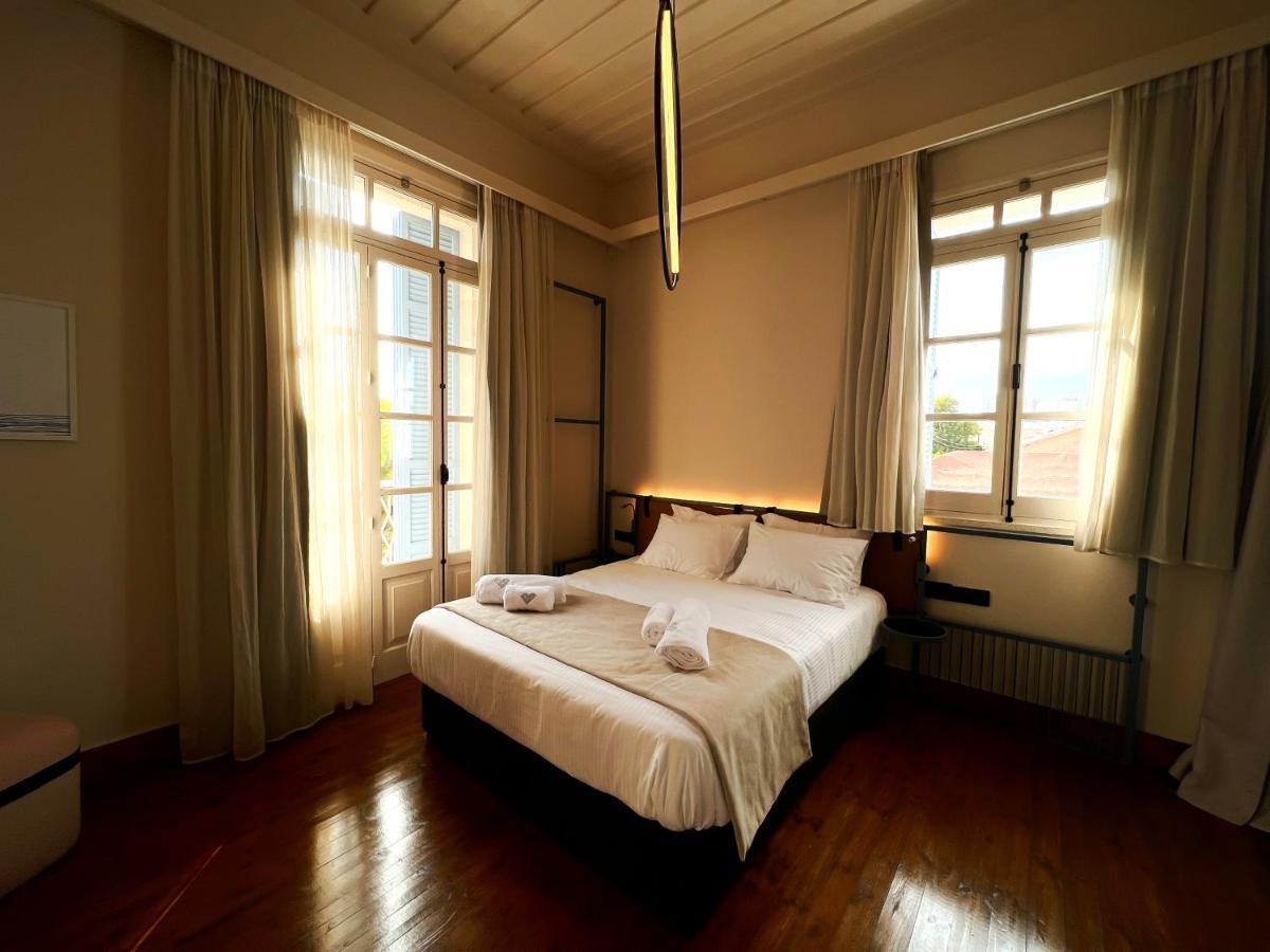 Heart Hotel Limassol Bagian luar foto