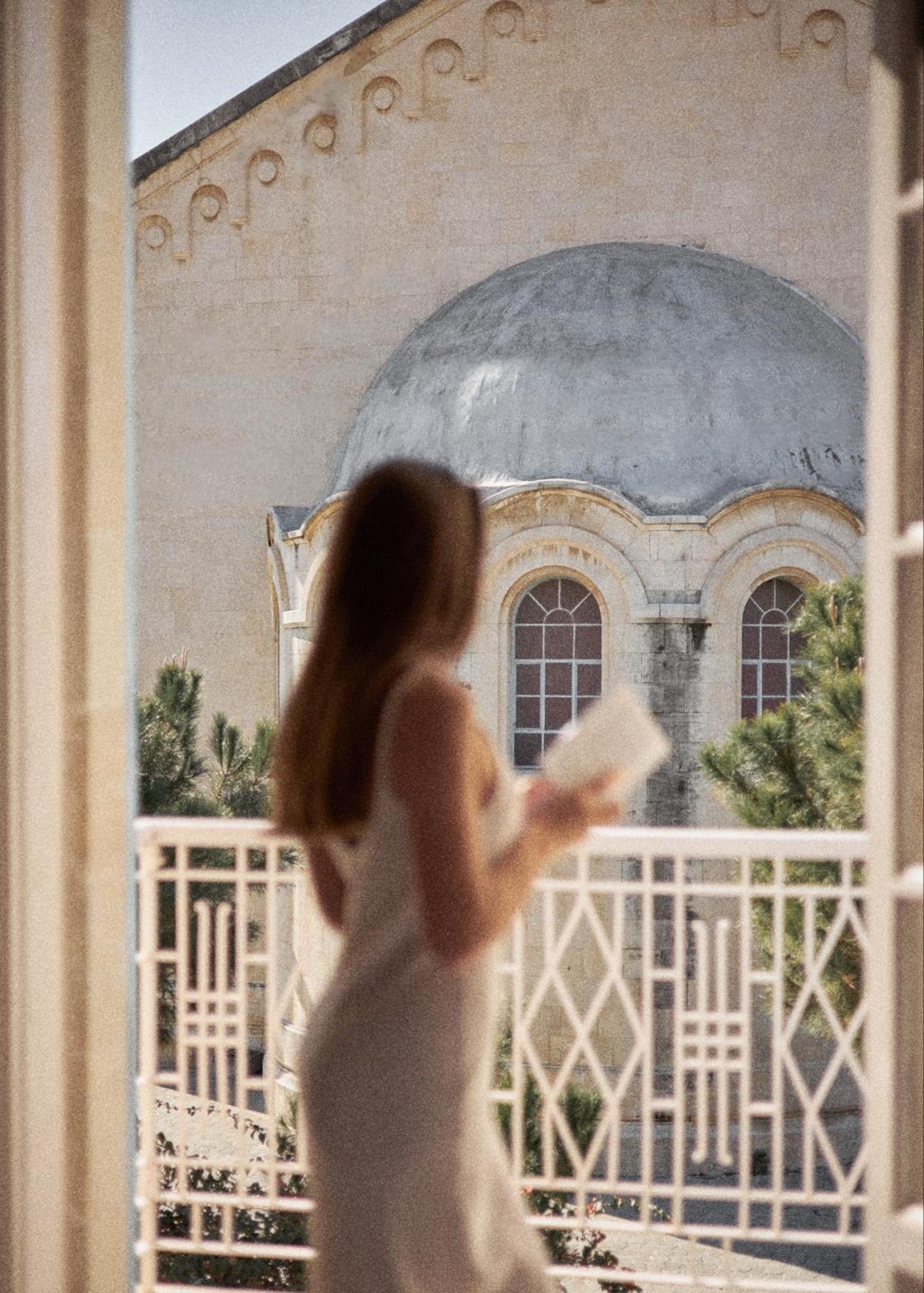 Heart Hotel Limassol Bagian luar foto